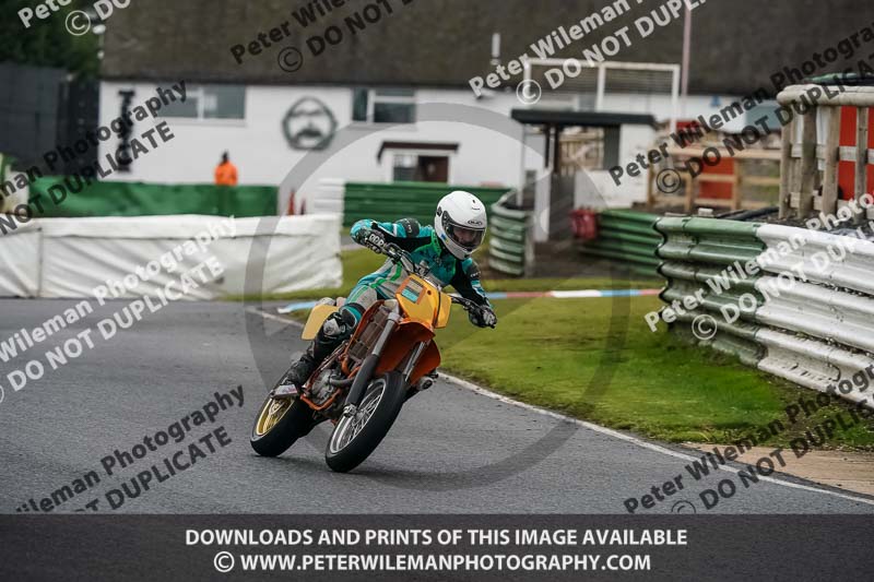 enduro digital images;event digital images;eventdigitalimages;mallory park;mallory park photographs;mallory park trackday;mallory park trackday photographs;no limits trackdays;peter wileman photography;racing digital images;trackday digital images;trackday photos